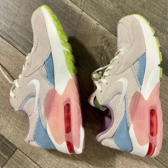 BNWOT Nike Air Max Women’s Brand New - Picture 2 of 6